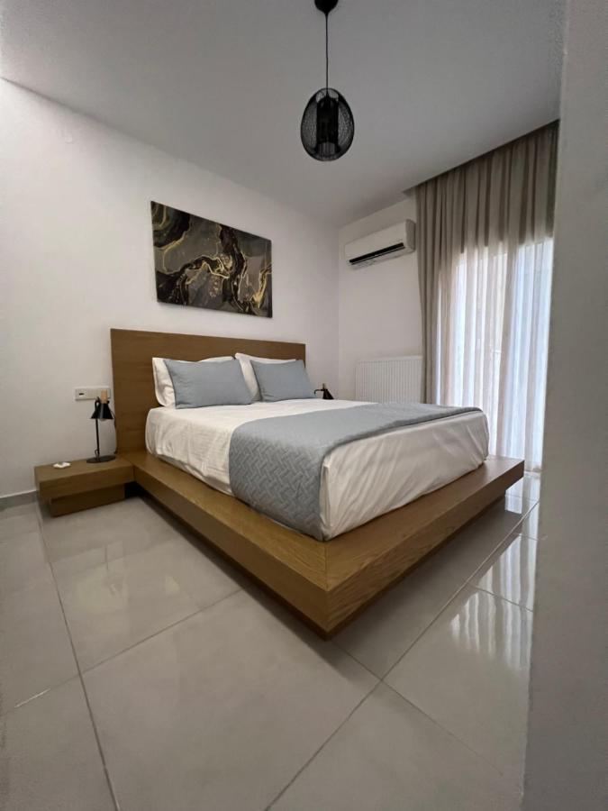 Modern Apartment Close To Airport With Gym And Bbq Iraklio Exteriér fotografie